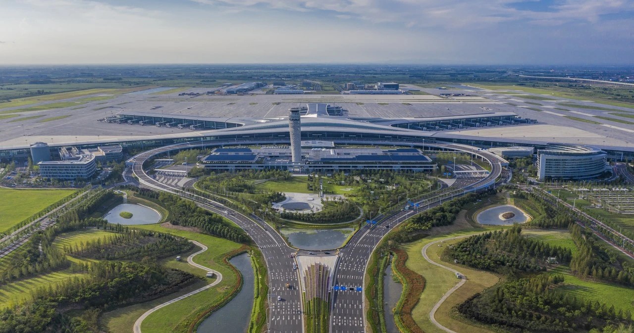 利发国际欧洲厅|Home