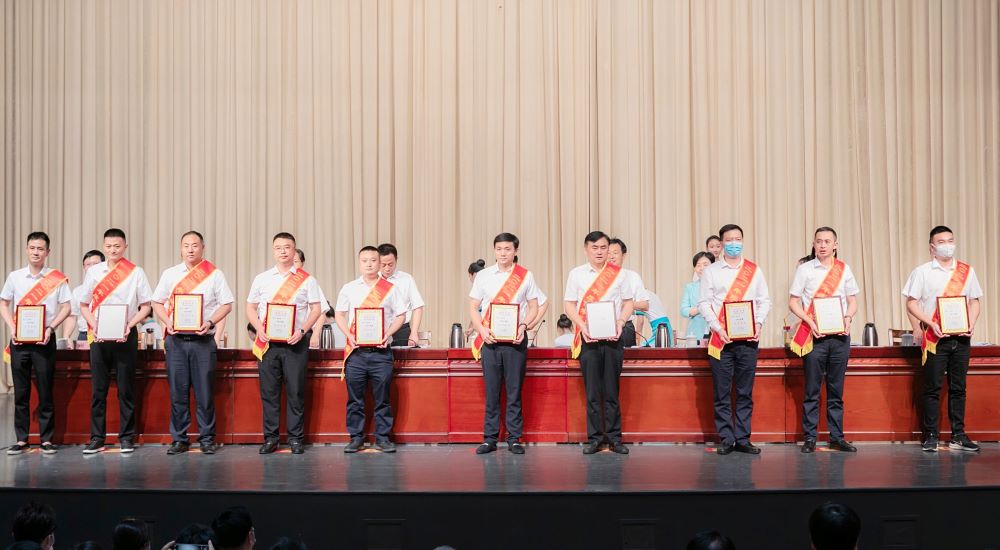 首页|bifa必发集团中国官方网站